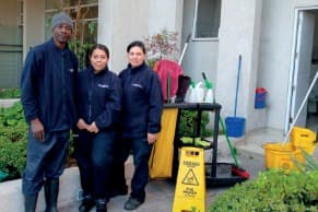 Personal de Aseo & Multiservicios 24 Horas en terreno, fotografía 1 de 18