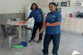 Personal de Aseo & Multiservicios 24 Horas en terreno, fotografía 10 de 18